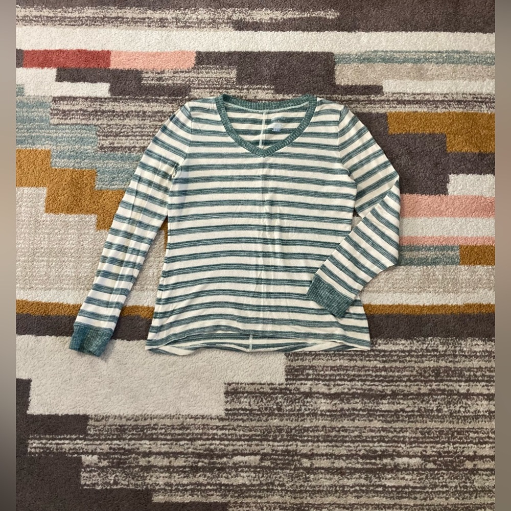 St. John’s Bay light weight striped sweater sz Medium
